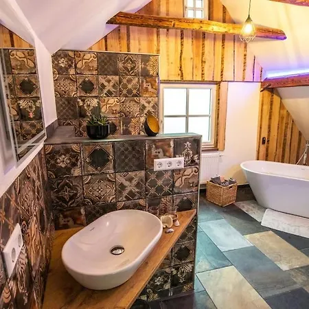 Holiday home Torwaerterhaus Mit Geschichte Neubulach