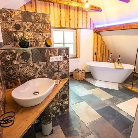 Holiday home Torwaerterhaus Mit Geschichte Neubulach